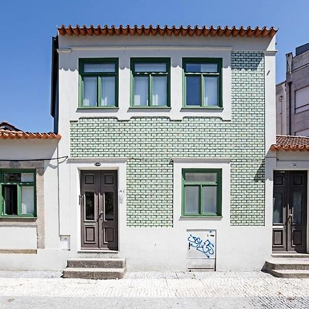 D. Joao IV Apartments By Lovelystay Porto Exterior foto